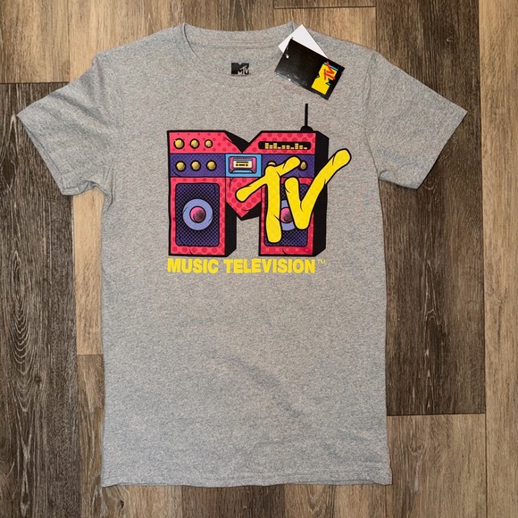 NWT MTV Retro Gray Logo T-Shirt - Picture 4 of 6